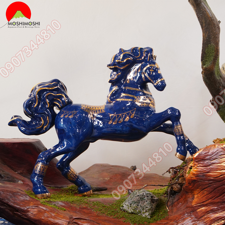 Rượu Ngựa Long Mã Kèm Đế Phong Cảnh chứa rượu Brandy XO