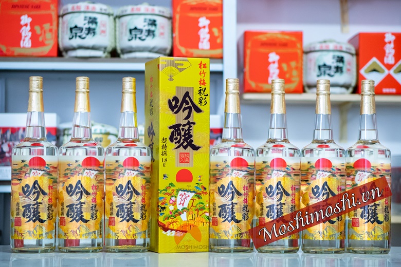 rượu sake vảy vàng