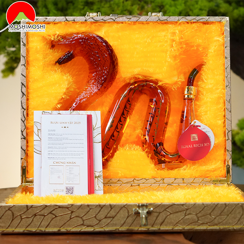 Rượu rắn thủy tinh Royal Rich XO