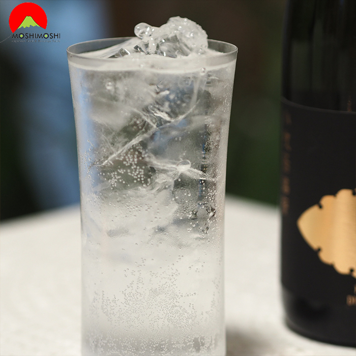 Cách uống rượu shochu Issho Bronze Imo Nhật Bản với soda