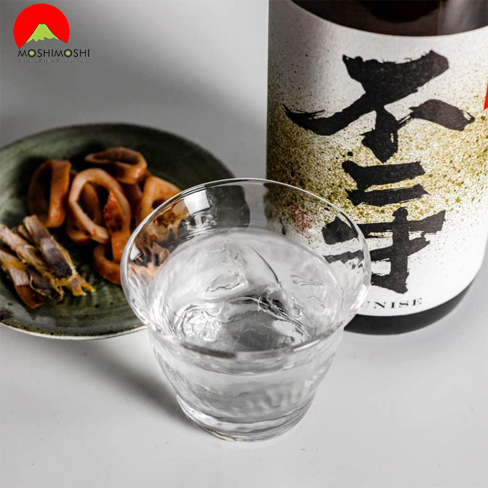 Cách uống rượu Satsuma Bunise Shochu 1800ml Nhật Bản lạnh với đá