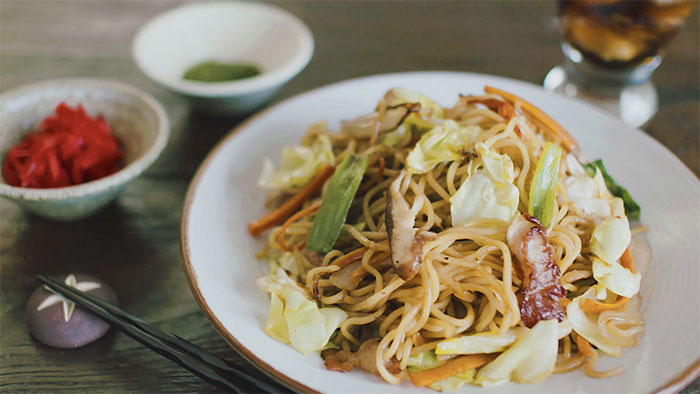 cách nấu mì yakisoba truyền thống 