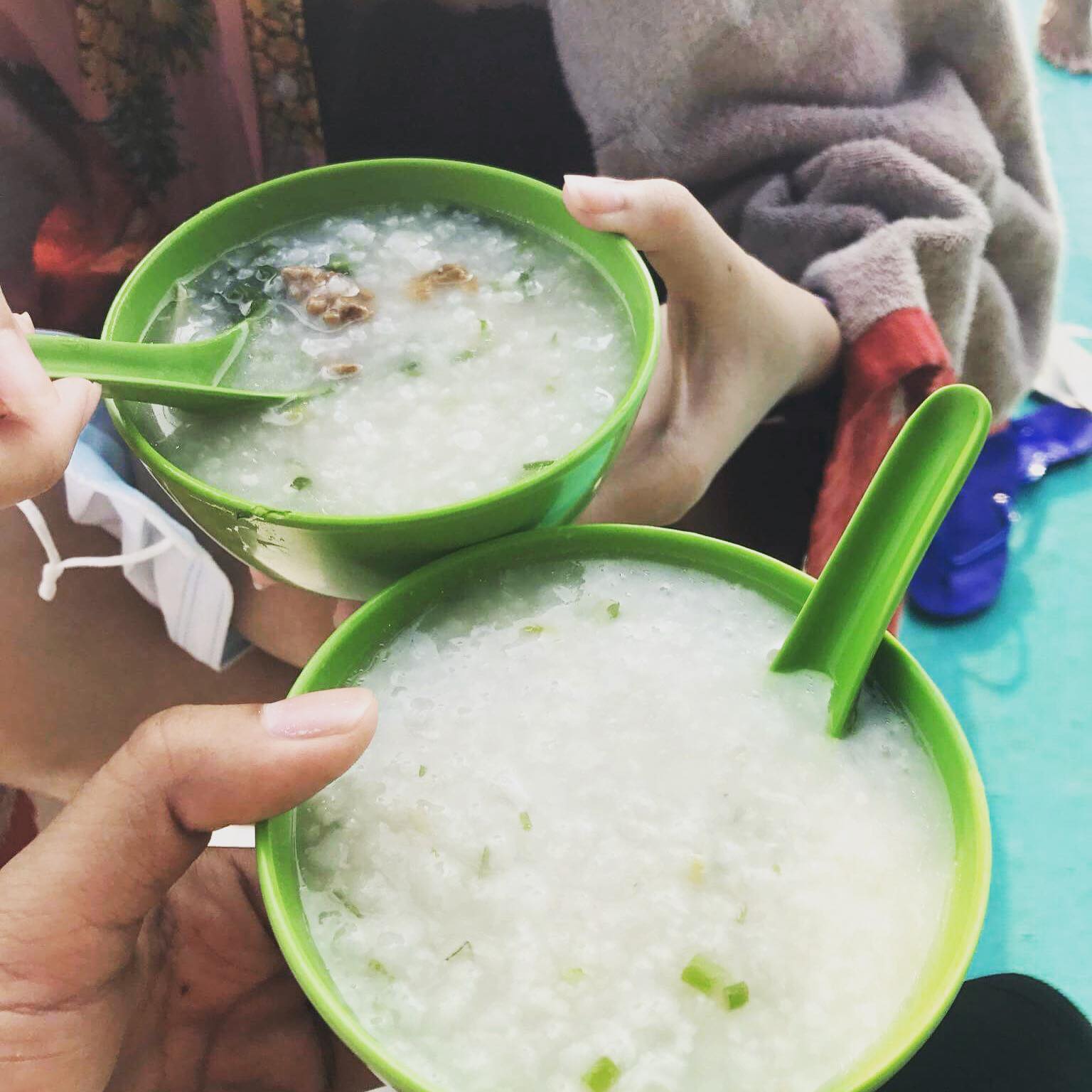 Cầu Gai (Nhum biển) nguyên liệu tạo nên món ngon từ Âu sang Á.