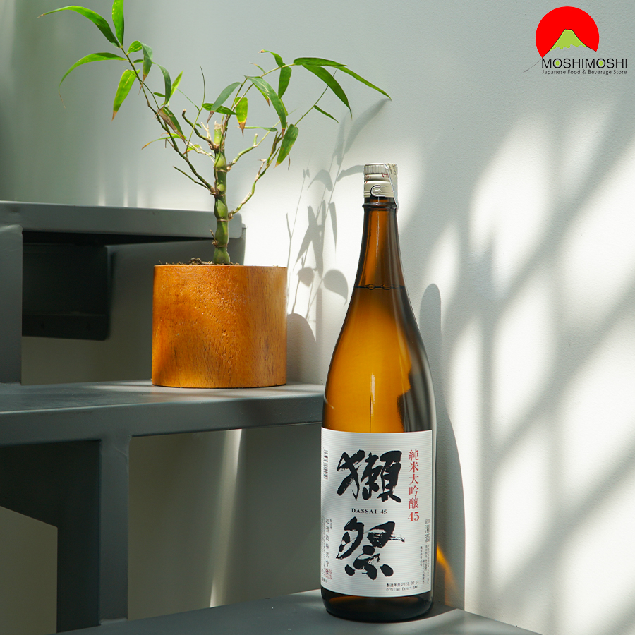 Rượu Dassai 45 Junmai Daiginjo làm rượu tặng sếp