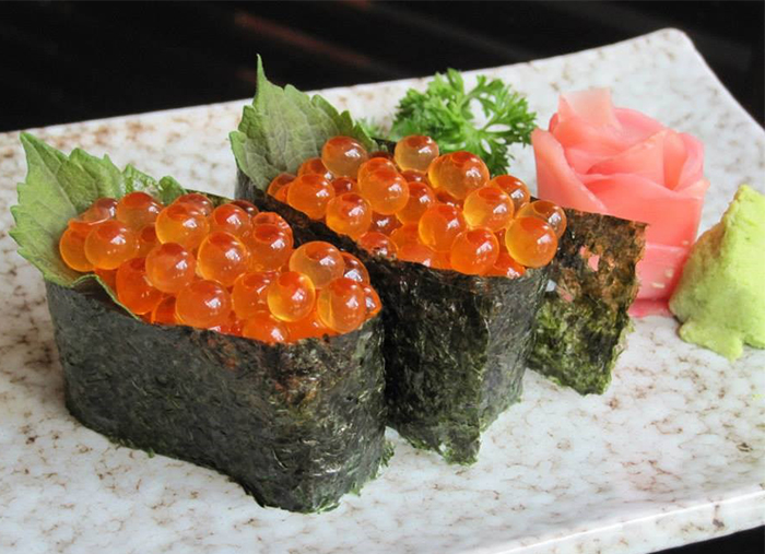 Sushi ăn kèm gừng hồng Gari