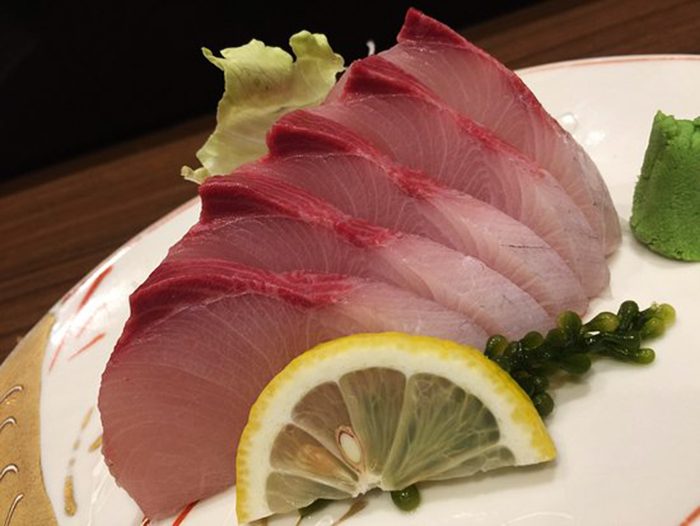 cá cam kampachi làm sashimi