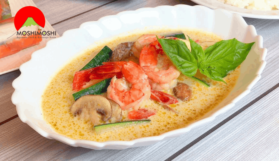 Cà ri Thái Lan thường ăn kèm với hải sản