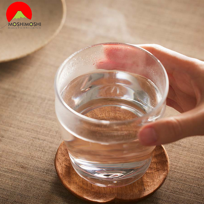 Rượu shochu Zanpa White Nhật Bản uống với nước nóng