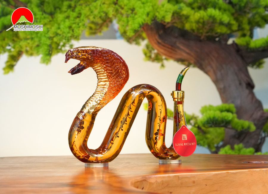 Rượu Rắn Thủy Tinh Mạ Vàng 24k Royal Rich XO 