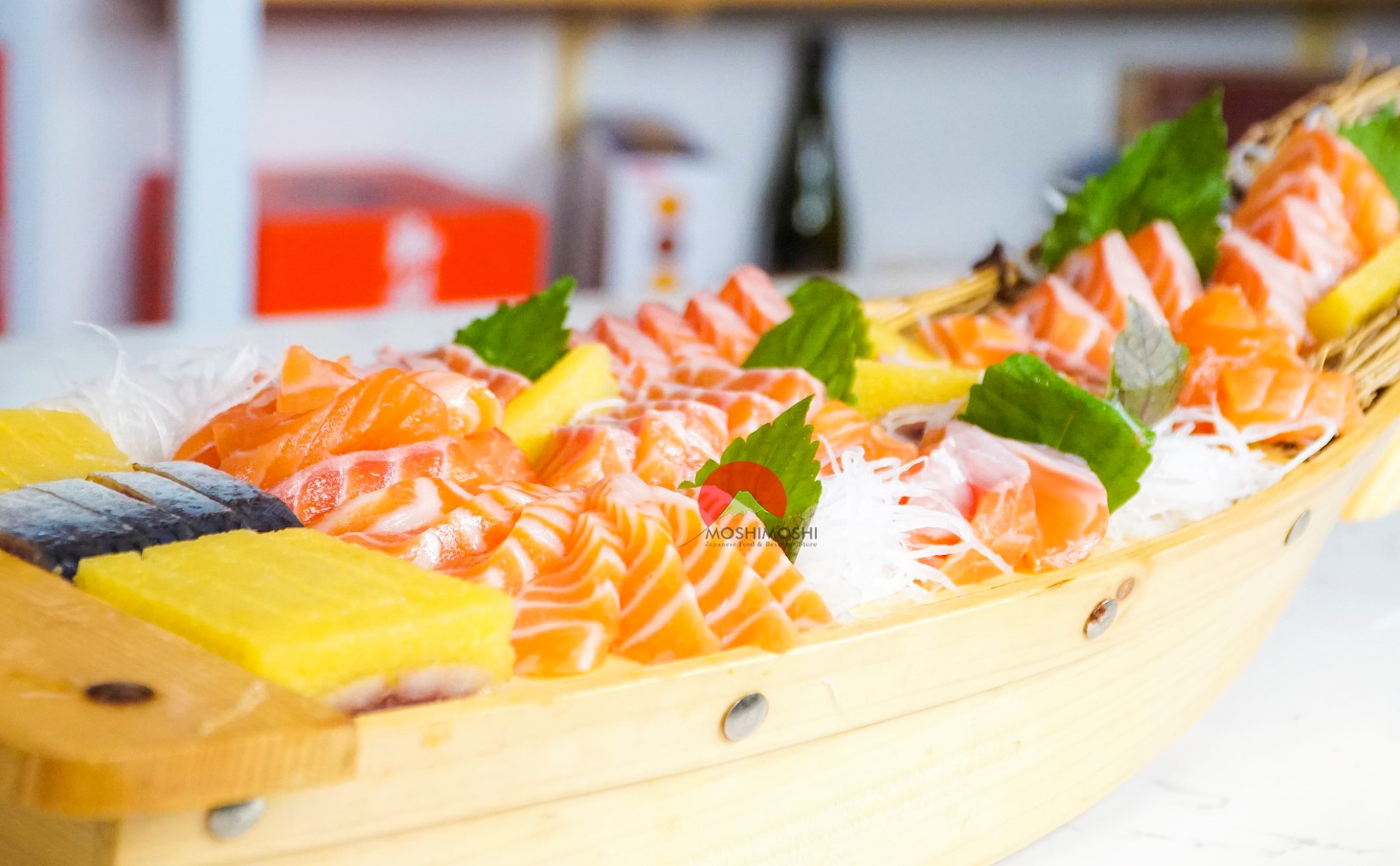 Điểm danh các món Sashimi cá sống, hải sản được yêu thích nhất.