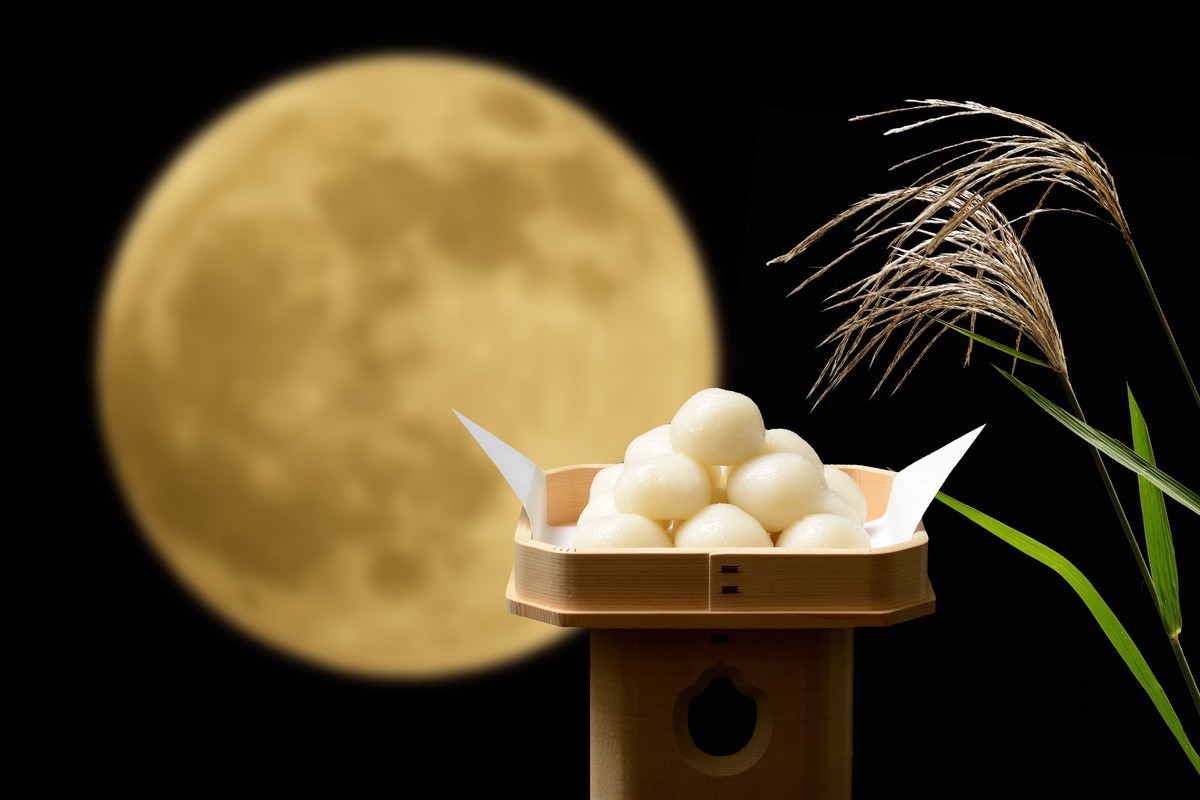 Tết Trung Thu Nhật Bản Otsukimi