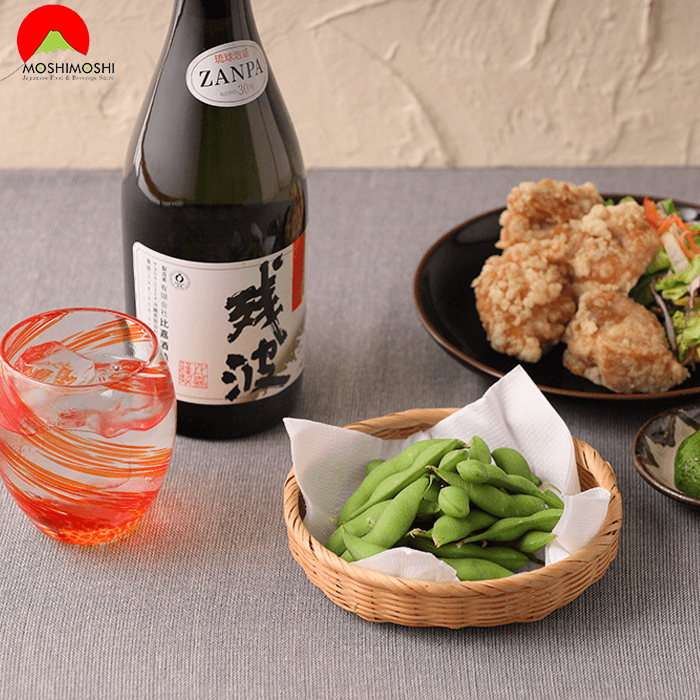 Cách uống rượu shochu Zanpa Black 720ml Nhật Bản với đá lạnh