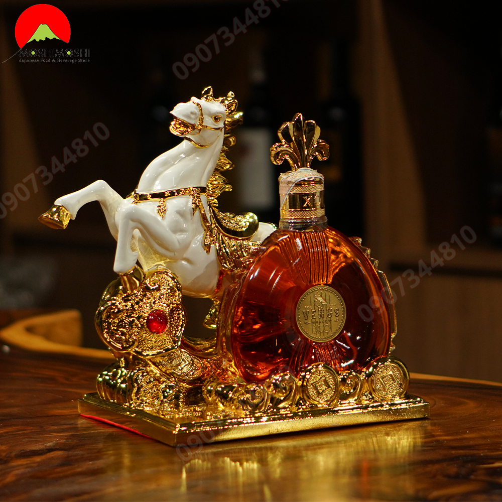 Kệ Rượu Ngựa Trắng Brandy XO 700ml