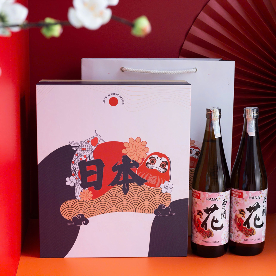 Hộp Quà Daruma Rượu Sake Nishinoseki Hana 720ml