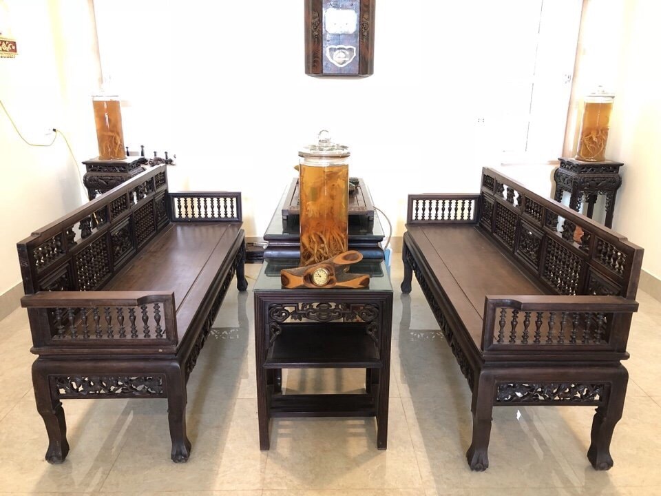ban-ghe-truong-ky-loi-co-dep