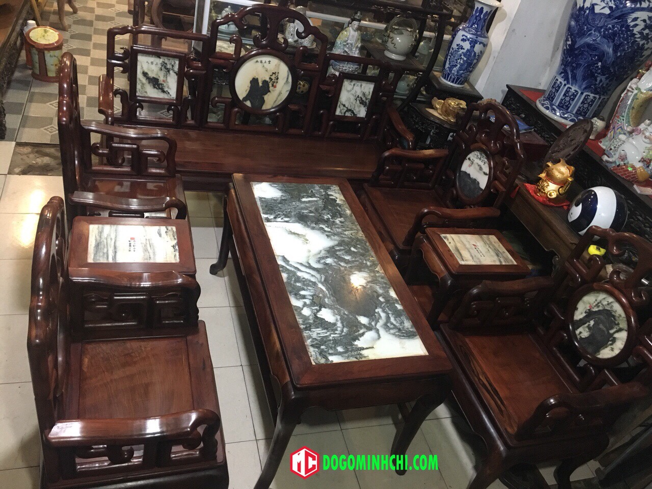 Bo-Ban-Ghe-Moc-8-Mon-Go-Cam-1