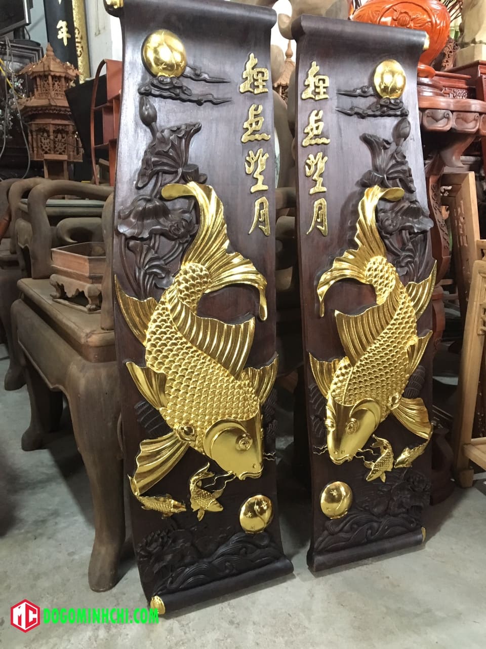 tranh-ca-chep-son-thiep-vang-go-gu-4
