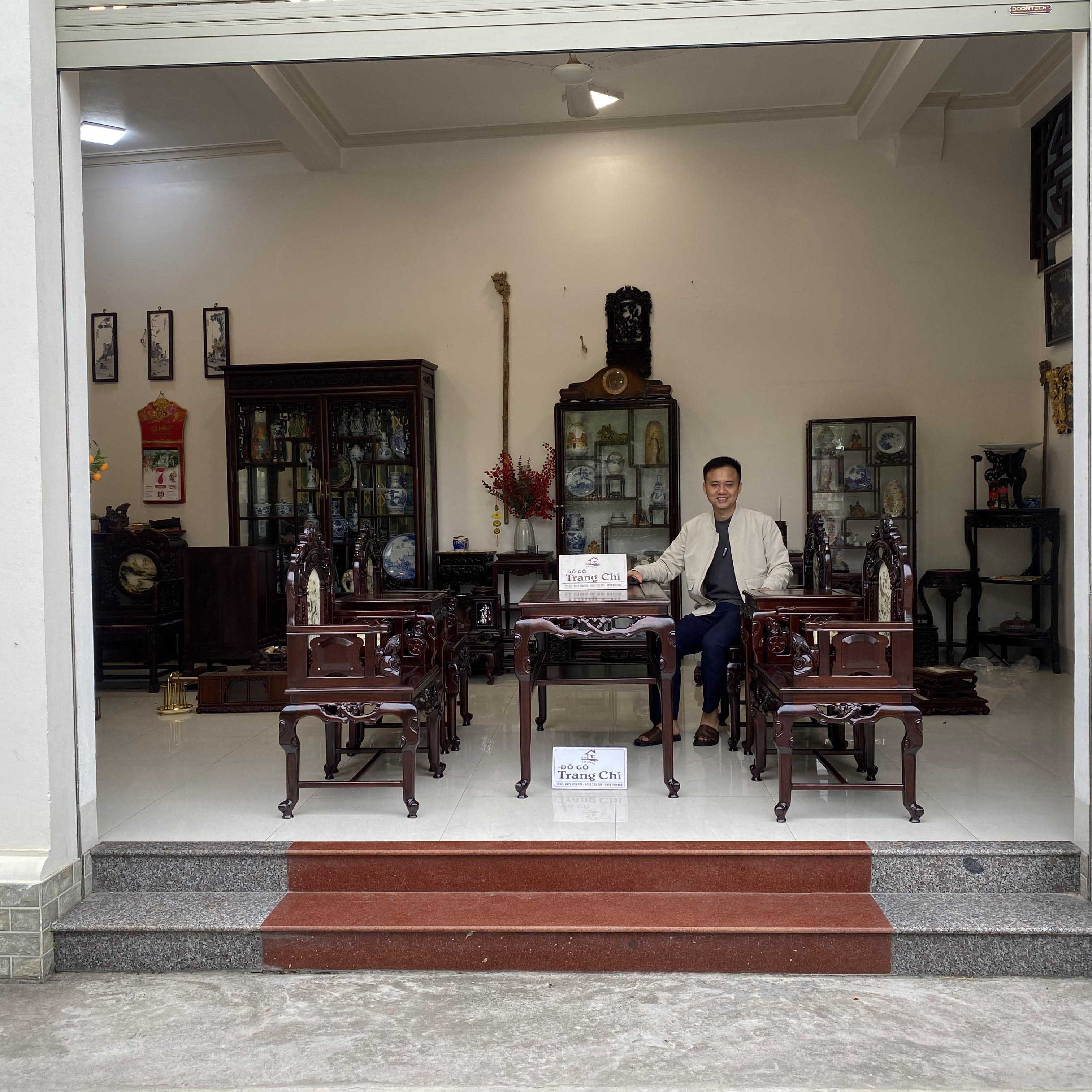 Bộ Bàn Ghế Vách Cổng Thành 7 Món