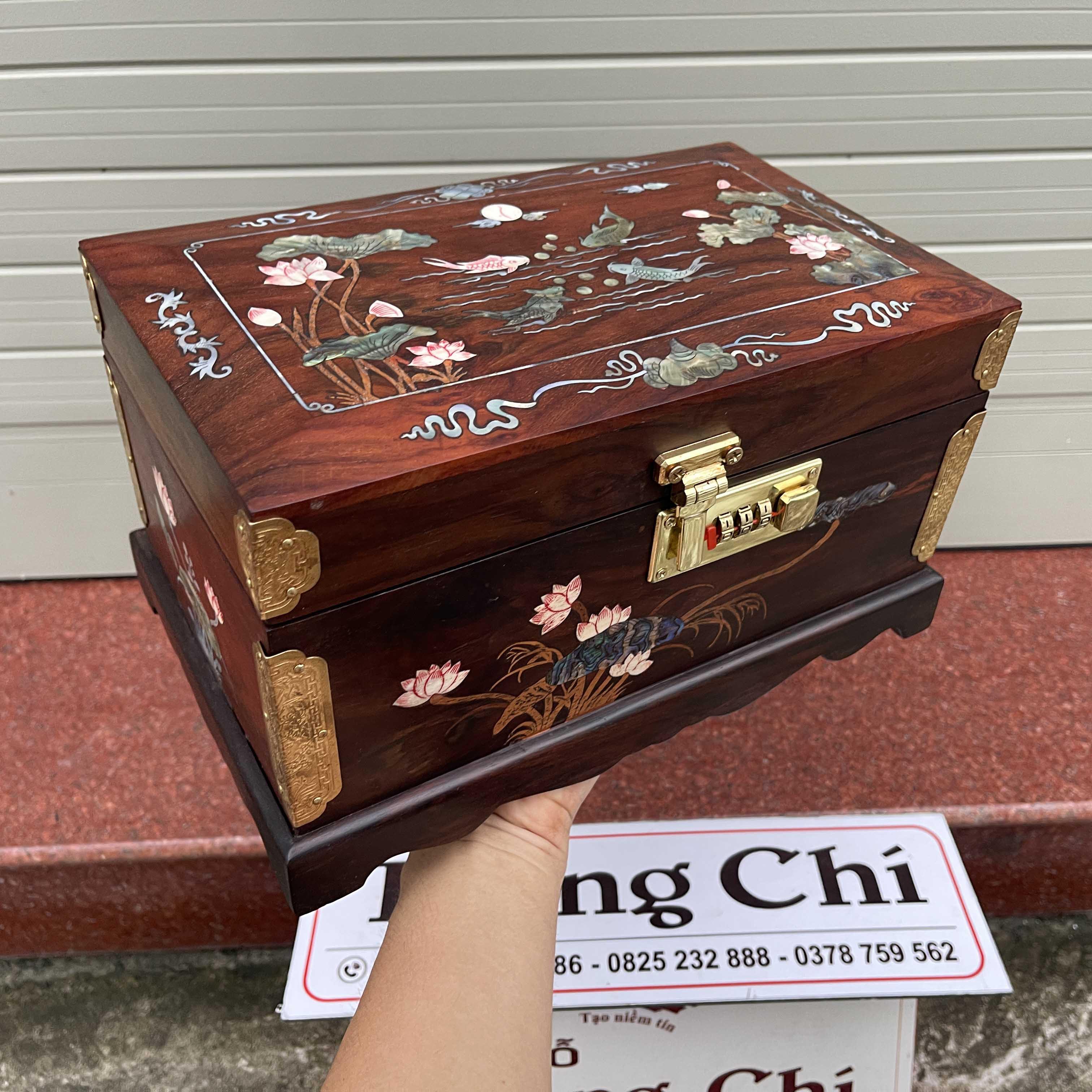 Mẫu Tráp Gỗ Trắc Có Khóa Mật Khẩu