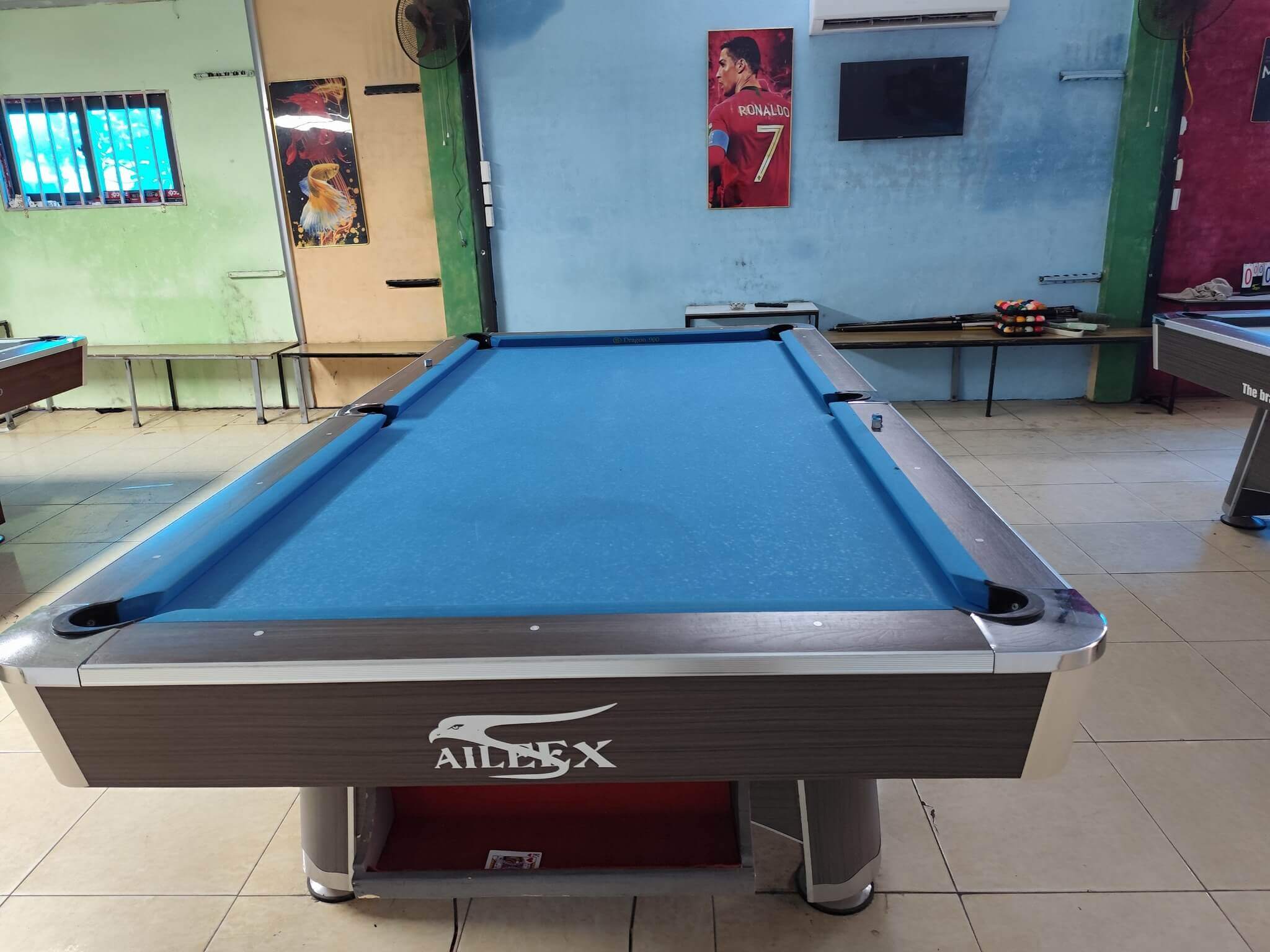 Bàn bi a gia công tại Hưng Yên có phù hợp mở quán bida không