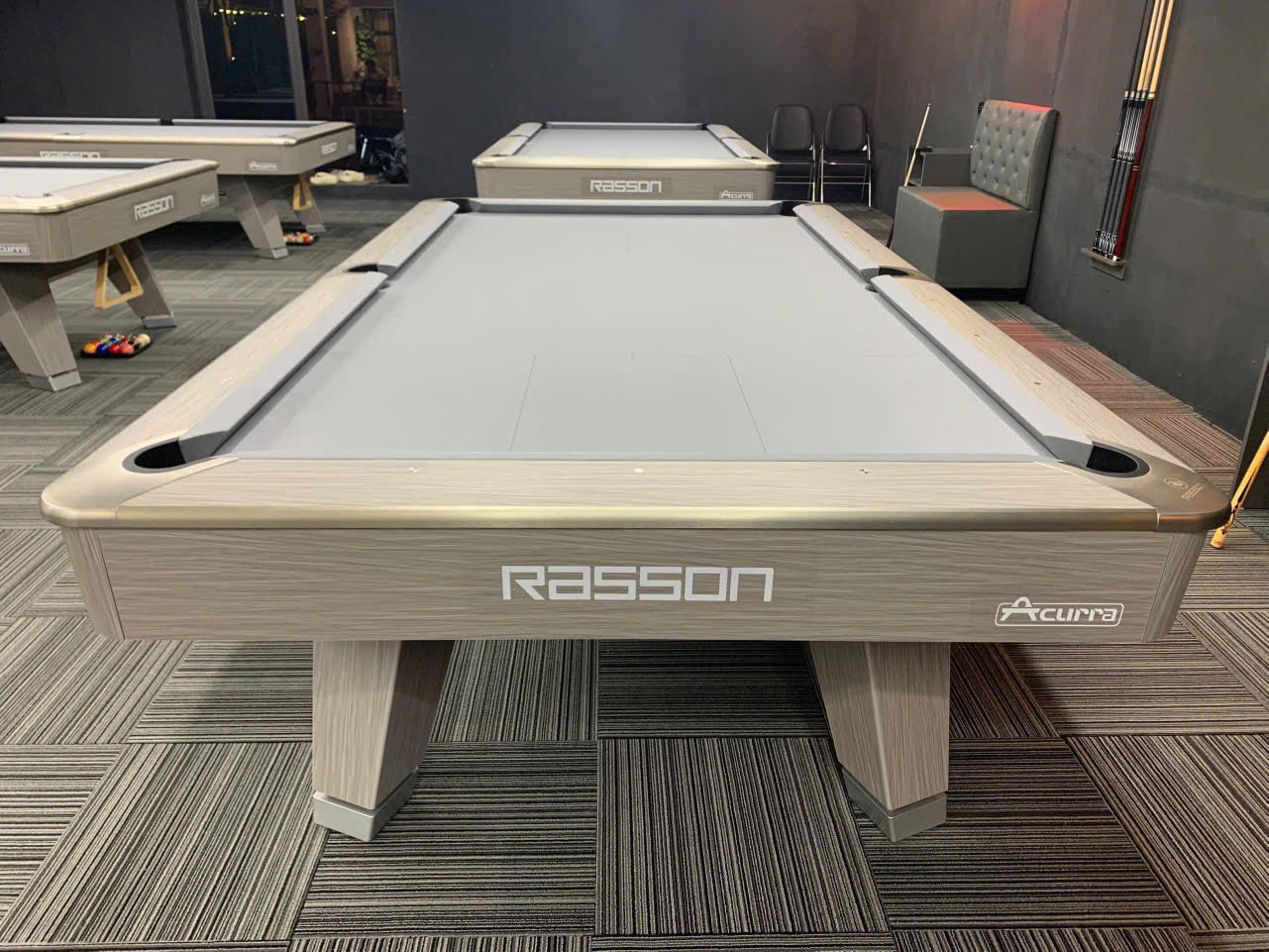 Bàn bi-a nhập khẩu 100% USA chất lượng tiêu chuẩn quốc tế