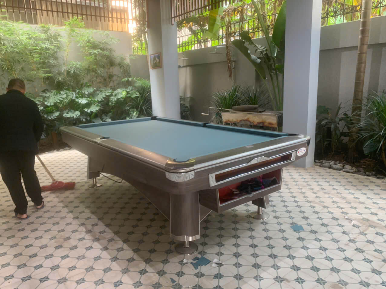 Bảo dưỡng băng cao su bàn bi a