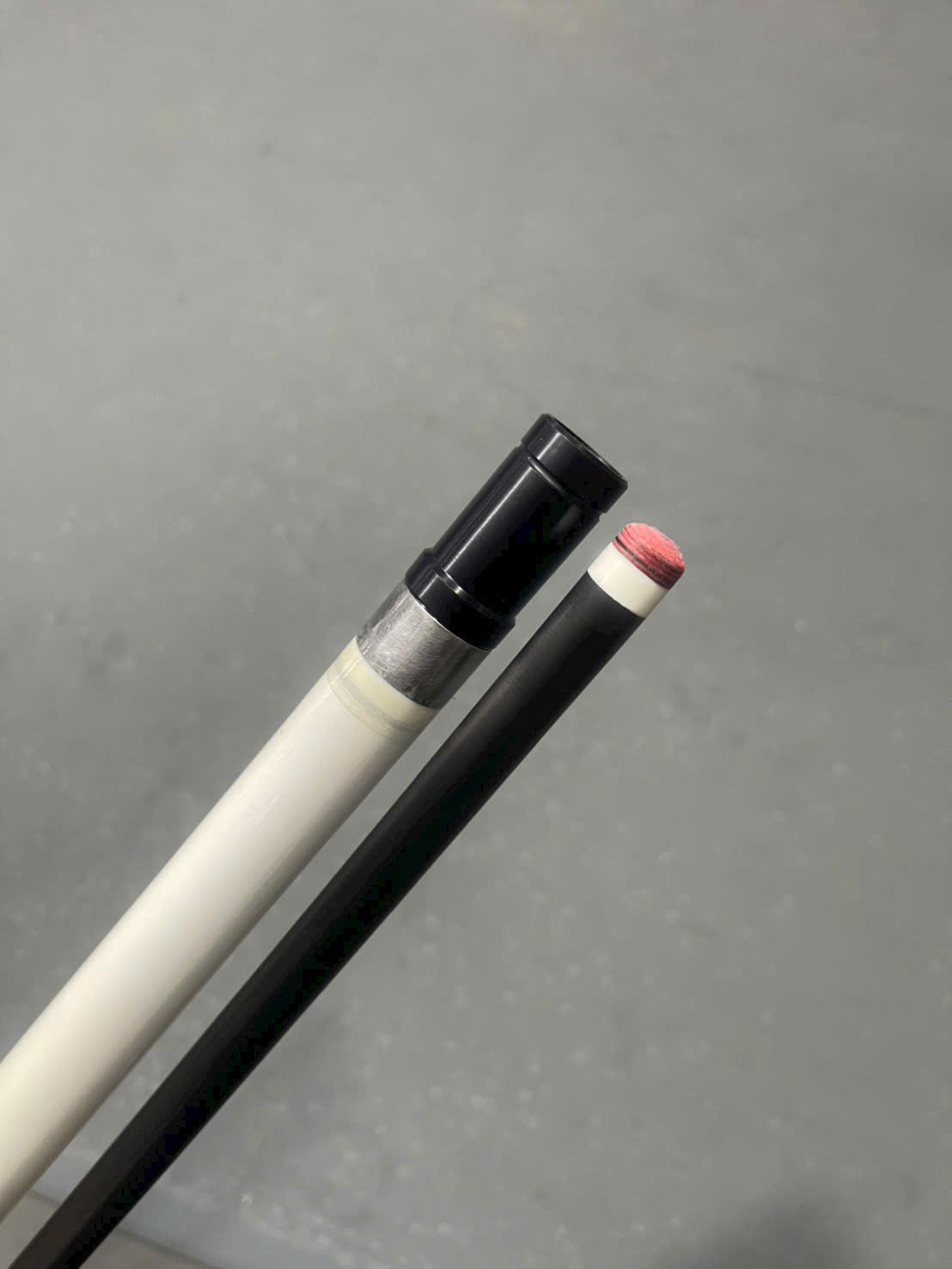 Độ tẩy cơ bida mini nhỏ gọn, tiện dụng và dễ mang theo.