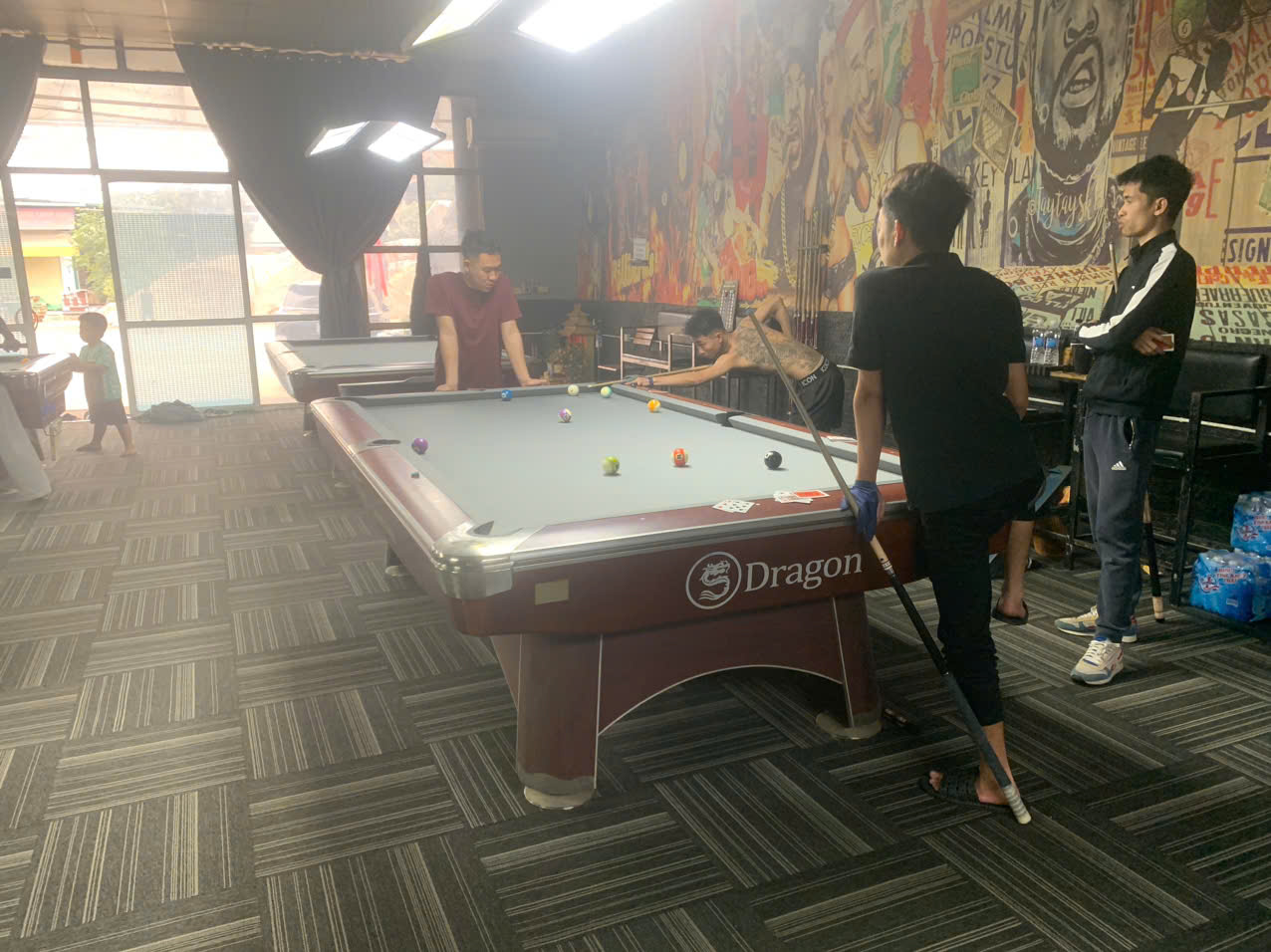 Lắp đặt bàn bi a trước Tết 2026