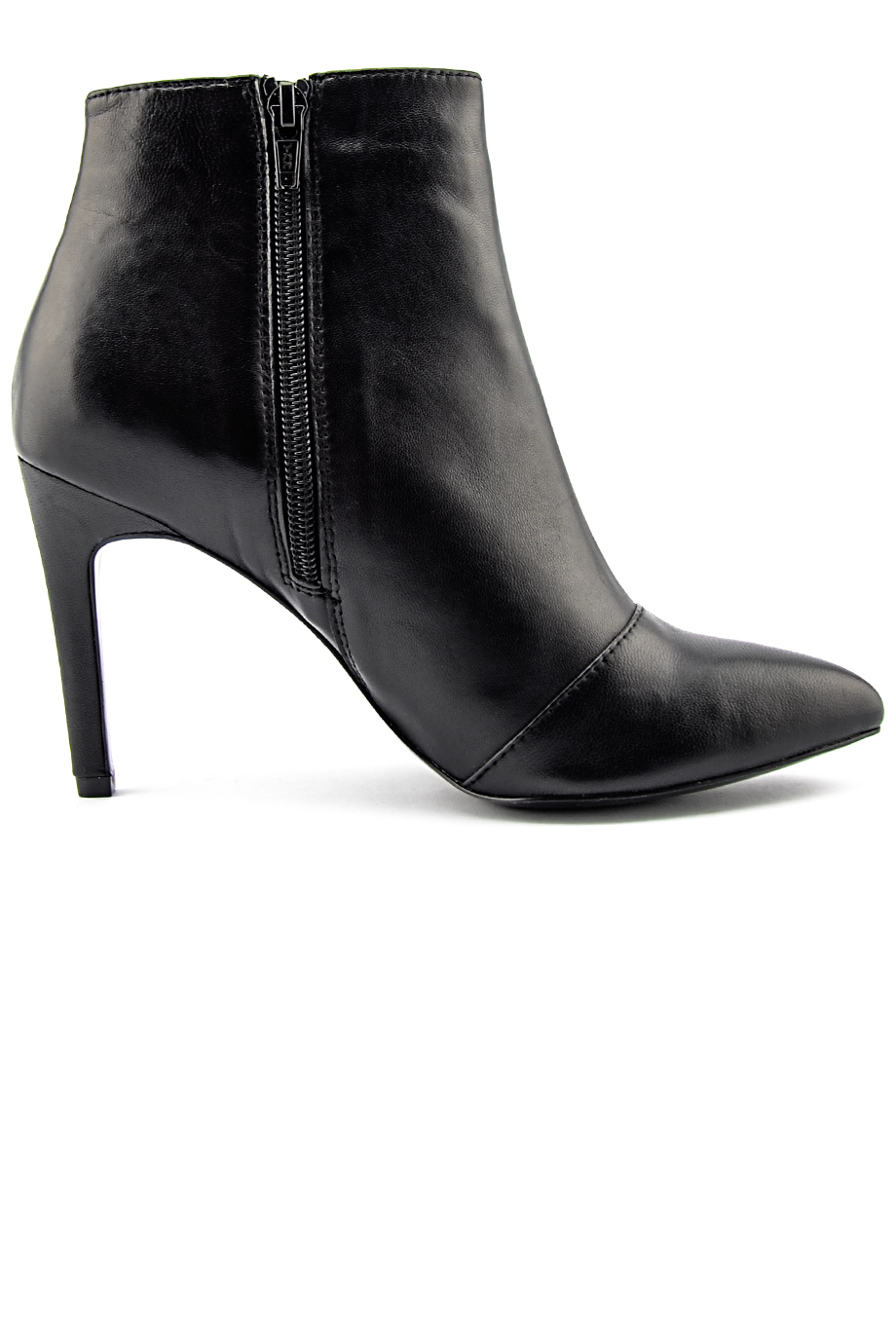 Bốt da cao gót ANDRE Pointy Boots/ Black