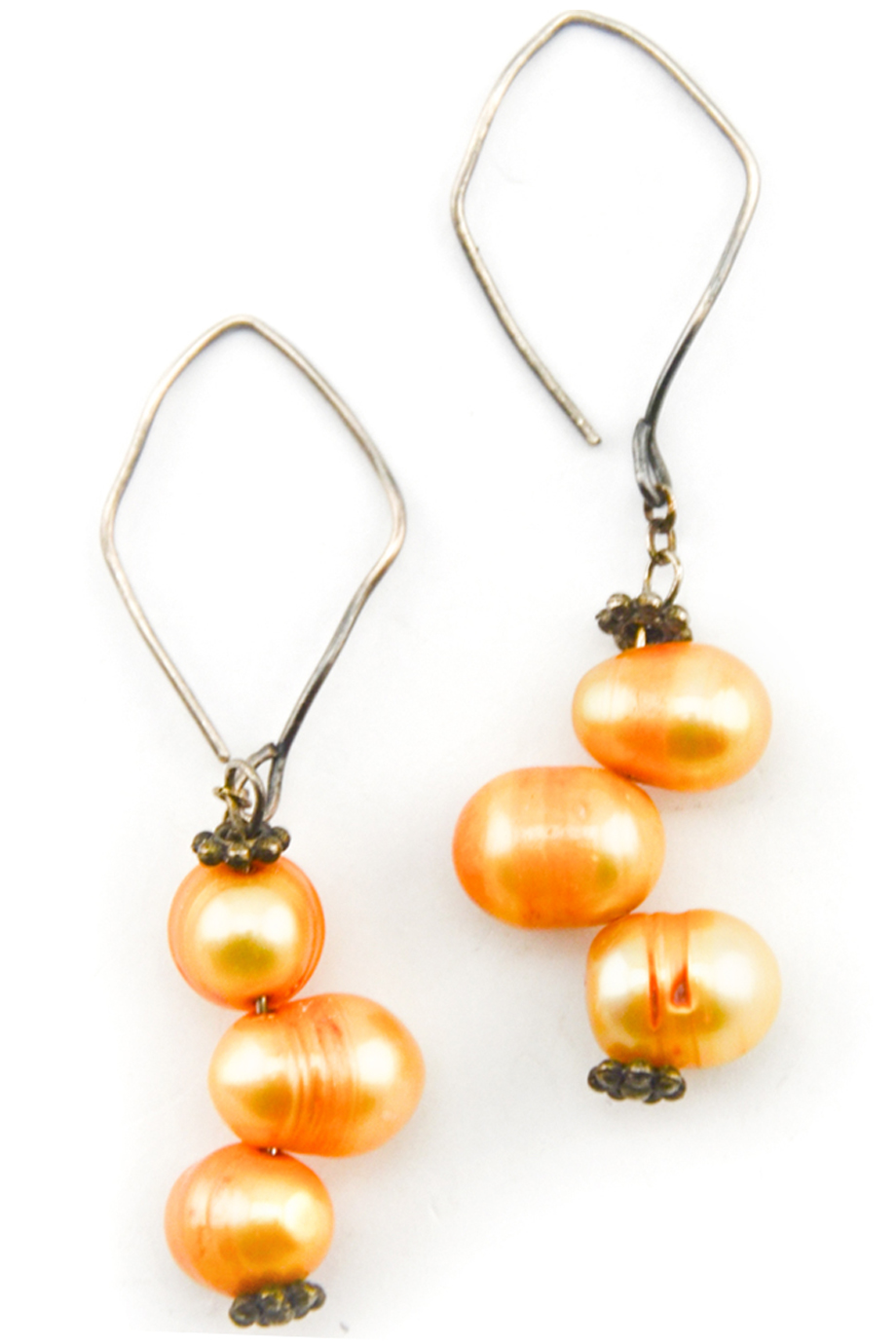 Bông tai Titanya Gold Pearl & Silver Earings