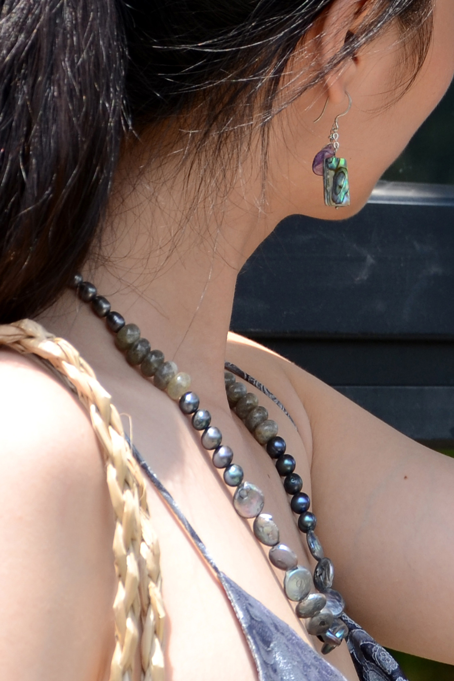 Vòng cổ Black Pearl & Labradorite Necklace