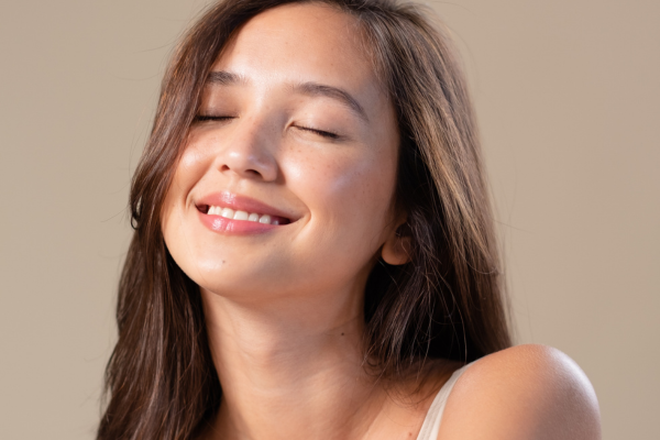 Công Nghệ Làm Đẹp Da Không Xâm Lấn Là Gì?