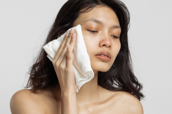 Khăn Mặt Có Thể Là Nguyên Nhân Khiến Da Mãi Không Đẹp!