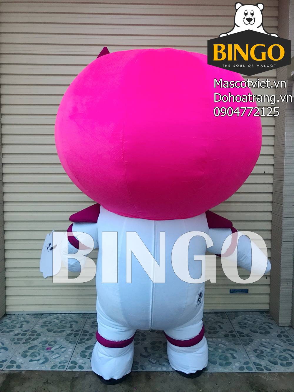 Mascot Hơi Linh Vật Momo | Xưởng may mascot-linh vật uy tín Hồ Chí Minh