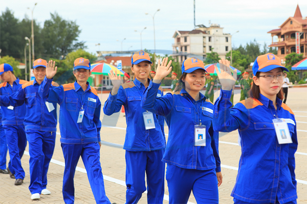 quần áo bảo hộ ngành xăng dầu