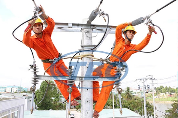Dây đai an toàn bán thân cho công nhân điện lực