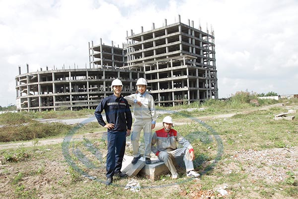 quần áo bảo hộ may sẵn