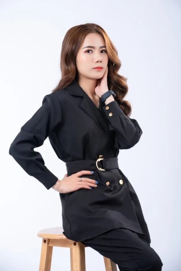 Lựa chọn góc chụp và ánh sáng tôn lên thần thái