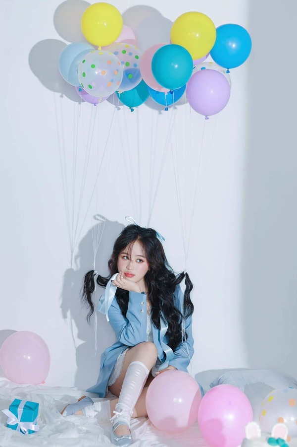 Mẫu ảnh sinh nhật bong bóng nhí nhảnh