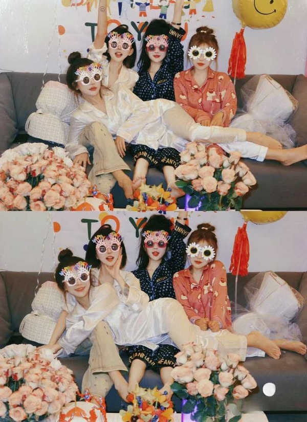 Tạo dáng tự nhiên, cười đùa cùng nhóm bạn