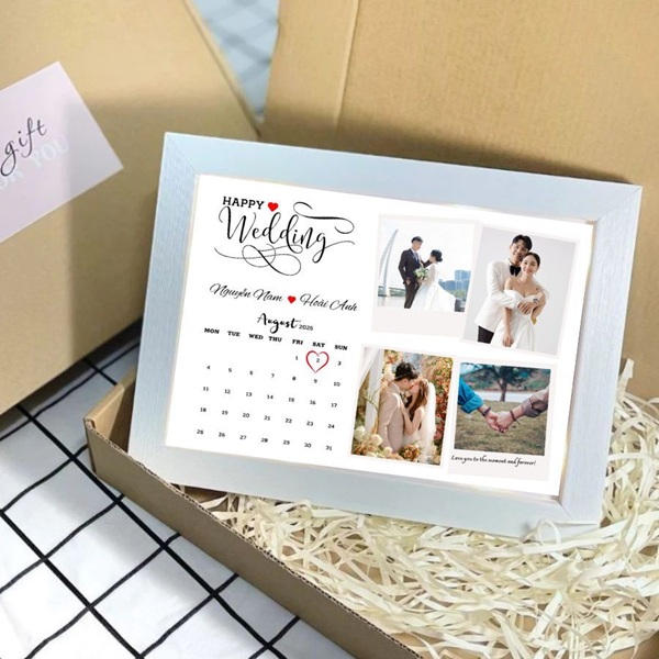 Nhờ tính linh hoạt trong thiết kế, khung nhựa thường có nhiều kiểu dáng hiện đại