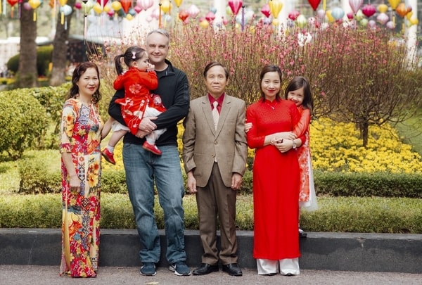 Concept chợ hoa ngày Tết phù hợp với những gia đình yêu thích không khí sôi động