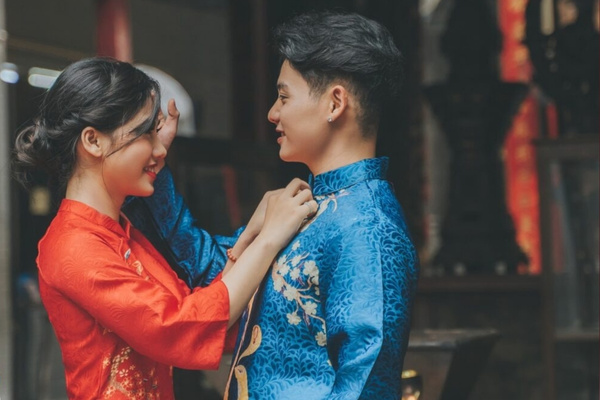 Tương tác tự nhiên sẽ tạo nên những bức ảnh đẹp nhất dù không biết tạo dáng