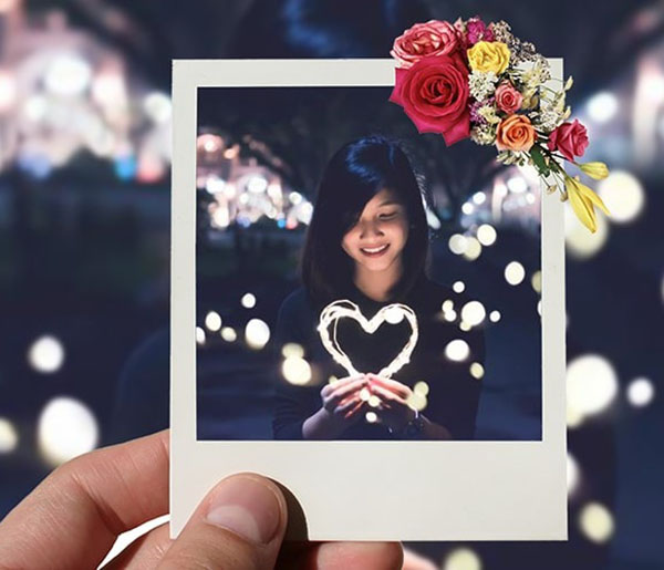 Khung ảnh Polaroid phong cách đơn giản