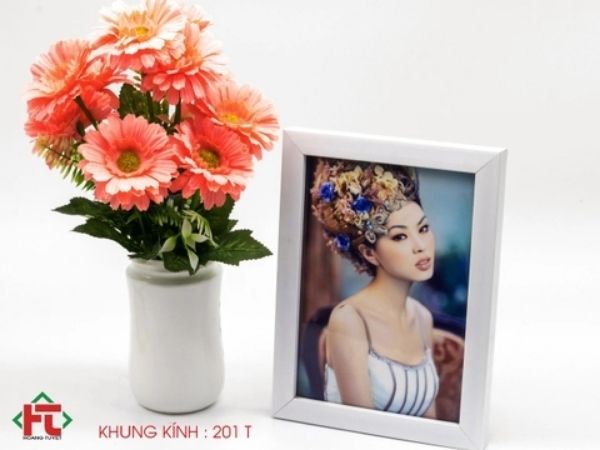 Mẫu ảnh tráng gương chân dung cá nhân