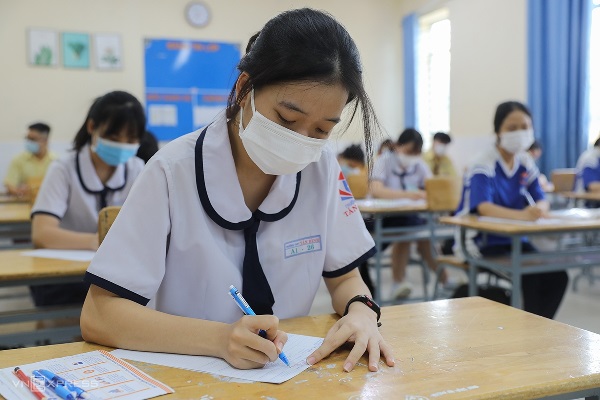 Đối tượng đang học lớp 12