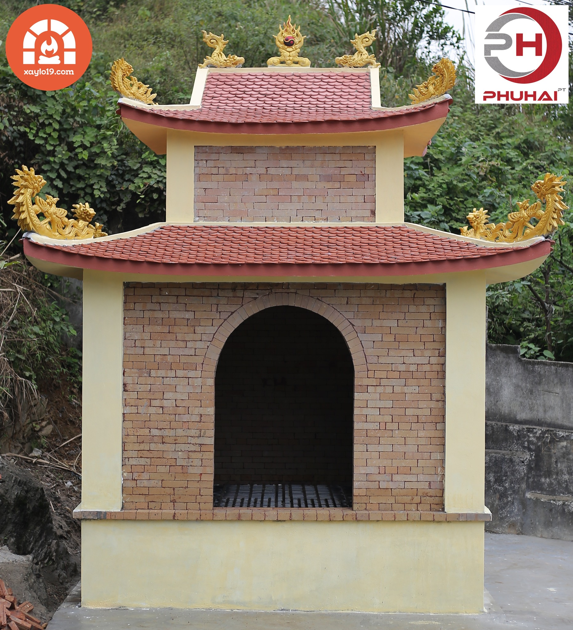 LÒ HOÁ VÀNG MÃ TẠI NHO QUAN NINH BÌNH
