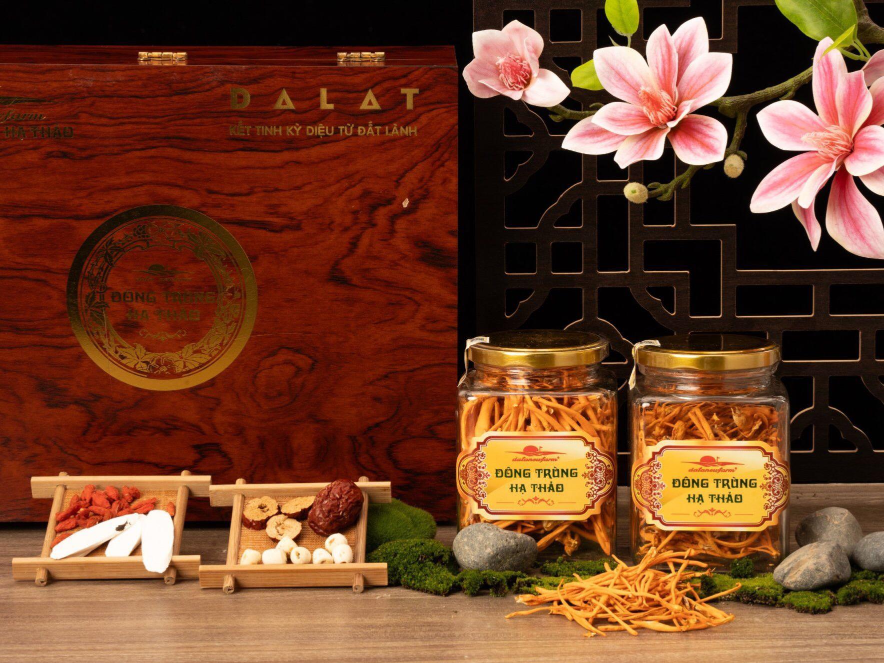 Đông Trùng Hạ Thảo Khô Sấy Thăng Hoa 