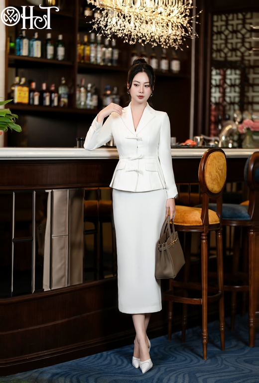 Juyp sb ôm dáng dài tuytsi Trắng