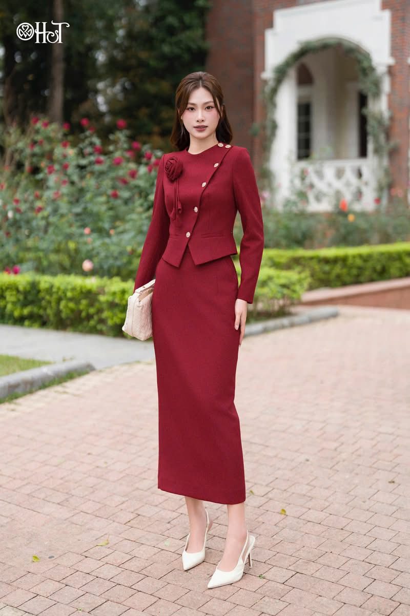 Juyt sb dài text phẩy Đỏ